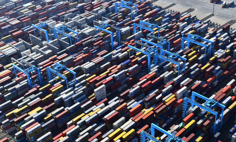 stack met containers